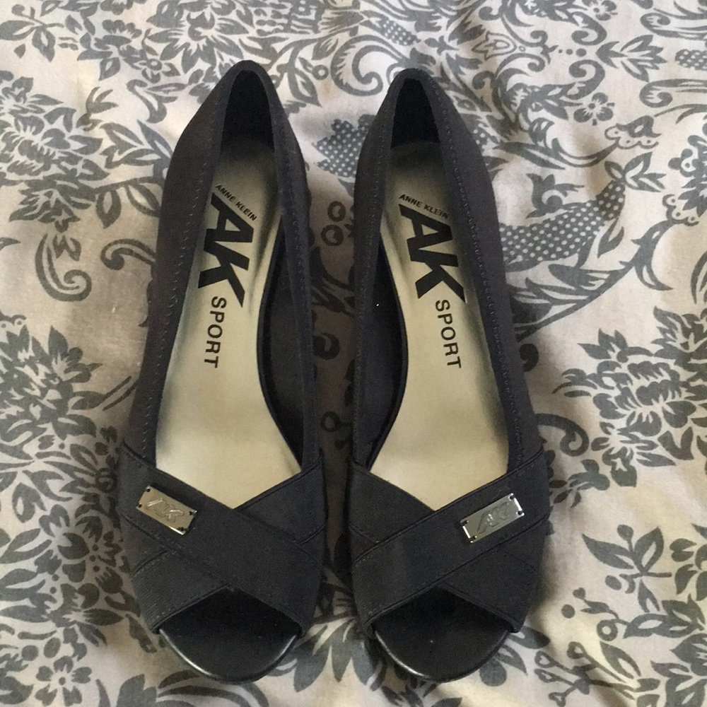 AK Sport black open toe. 7.5 Women